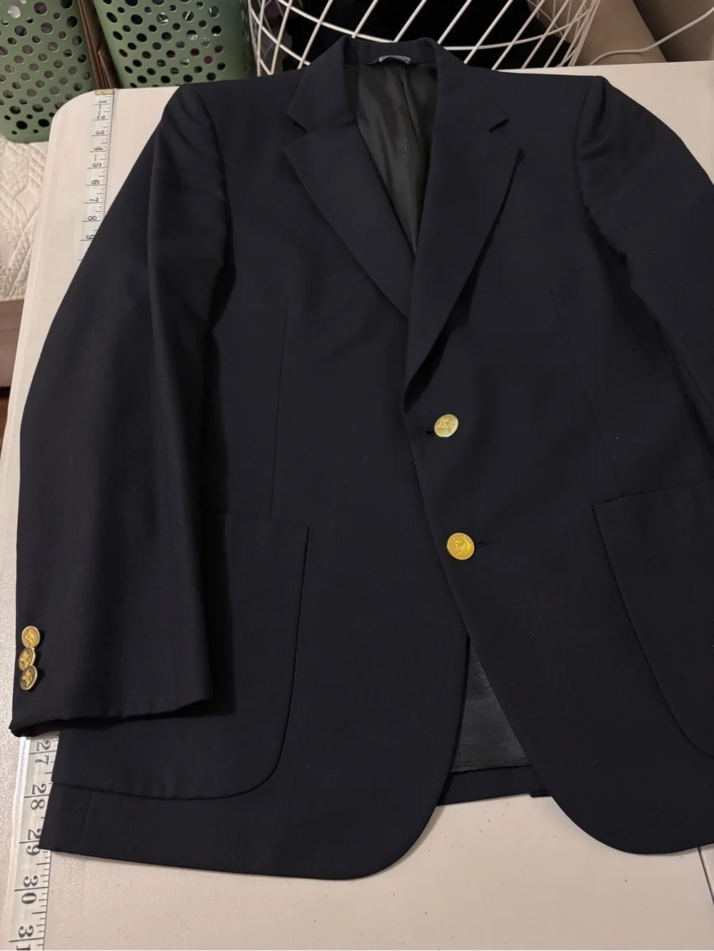 Vintage Mens Burberry Gold Button Sport Coat Size 40R Navy Blue Ivy Style Wool